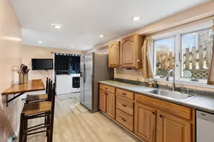 3 Rockland St, Gloucester, MA 01930 - Photo 13