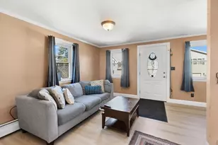 3 Rockland St, Gloucester, MA 01930 - Photo 7