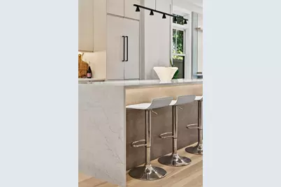 325A Alewife Brook Pkwy #A, Somerville, MA 02144 - Photo 7