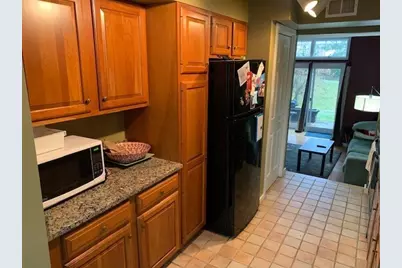 29 Amity Place #n/a, Amherst, MA 01002 - Photo 5