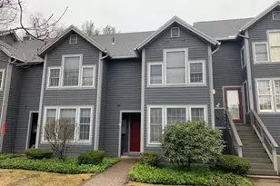 29 Amity Pl, Amherst, MA 01002 - Photo 1