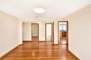 77 Swan St, Everett, MA 02149 - Photo 9