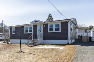 29 Westchester Dr, Lawrence, MA 01843 - Photo 1