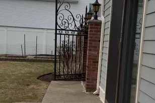 15 Pevwell Dr, Saugus, MA 01906 - Photo 13