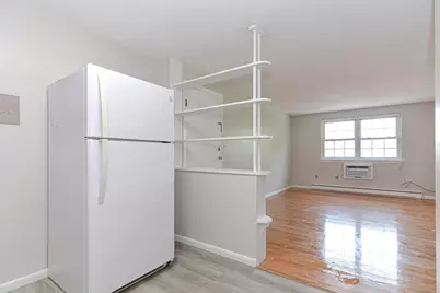 4 Colonial Village Dr #9, Arlington, MA 02474 - Photo 5