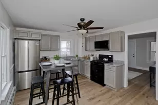 191 Laconia St, Springfield, MA 01129 - Photo 5