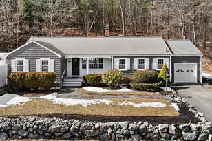 129 Greenwood St, Wakefield, MA 01880 - Photo 1