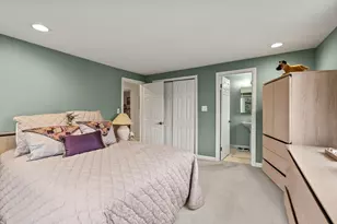 8 Summit View Dr, Swampscott, MA 01907 - Photo 23