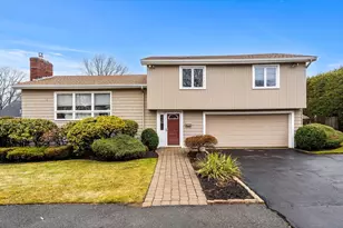 8 Summit View Dr, Swampscott, MA 01907 - Photo 1
