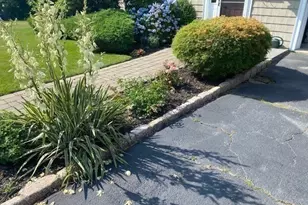 8 Summit View Dr, Swampscott, MA 01907 - Photo 3