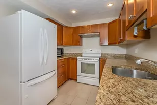 211 West St, Quincy, MA 02169 - Photo 5