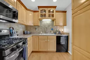 40 Halifax Ct, Springfield, MA 01108 - Photo 21