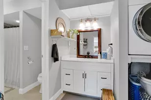 40 Halifax Ct, Springfield, MA 01108 - Photo 29