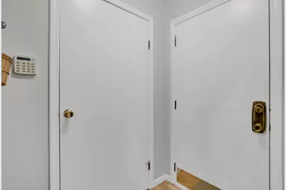 40 Halifax Ct #D, Springfield, MA 01108 - Photo 13