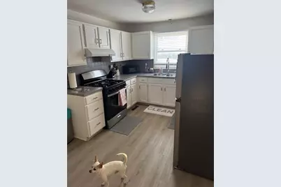 200 Crescent St, Fall River, MA 02720 - Photo 5