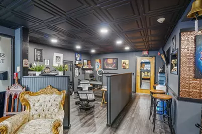 68 Taunton, East Providence, RI 02914 - Photo 9