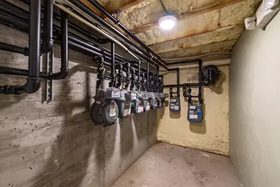 299 Dudley Street, Boston, MA 02119 - Photo 15