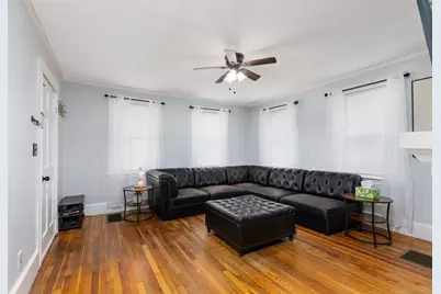 34 Grove St, Lynn, MA 01905 - Photo 5