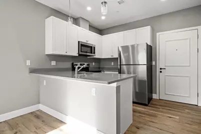 3 Burke Lane #202, Wellesley, MA 02481 - Photo 3