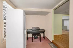 126 Groton Rd, Chelmsford, MA 01863 - Photo 3