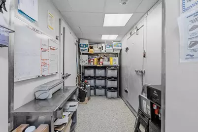 275 Child St, Warren, RI 02885 - Photo 23