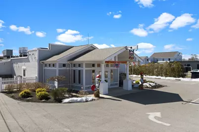 275 Child St, Warren, RI 02885 - Photo 3