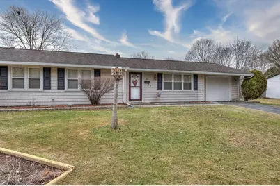 56 Burnside Dr, Swansea, MA 02777 - Photo 29