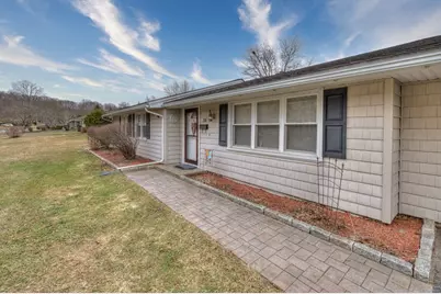 56 Burnside Dr, Swansea, MA 02777 - Photo 3