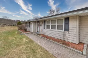 56 Burnside Dr, Swansea, MA 02777 - Photo 3