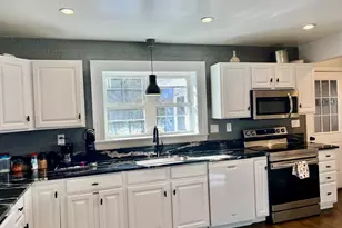 83 Village St, Millis, MA 02054 - Photo 3