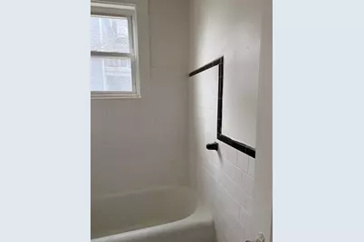 229 Jackson Street #2nd Fl Rear, Lawrence, MA 01841 - Photo 9