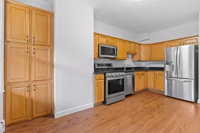 401 E 7th Street #1, Boston, MA 02127 - Photo 21