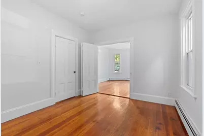 401 E 7th Street #1, Boston, MA 02127 - Photo 9