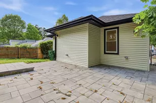 23 Murray Hill Rd, Medford, MA 02155 - Photo 21