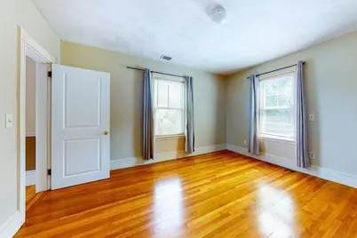 21 Robertson St, Quincy, MA 02169 - Photo 19