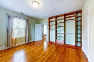 21 Robertson St, Quincy, MA 02169 - Photo 25