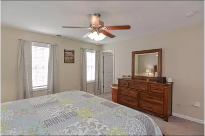 8 Sourwood Circle, Worcester, MA 01605 - Photo 13