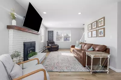 100 Evergreen Dr, Swansea, MA 02777 - Photo 15