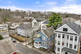 8-10 Henry St, Brookline, MA 02445 - Photo 19