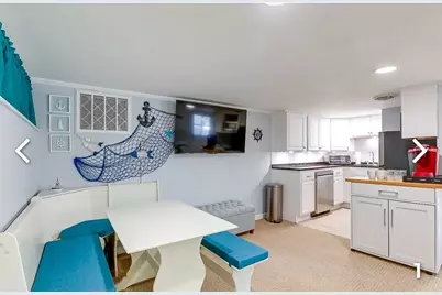 8 Franklin St #19, Marblehead, MA 01945 - Photo 3