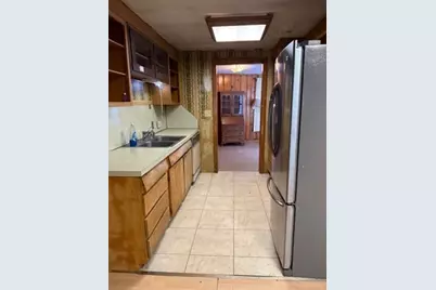 30 Geraldine St, Palmer, MA 01069 - Photo 9