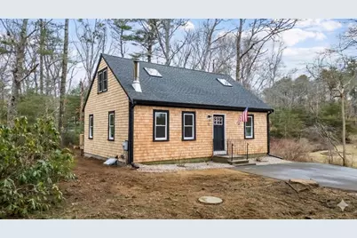 11 Shallow Pond Ln, Falmouth, MA 02536 - Photo 1