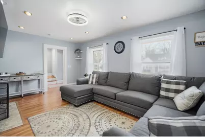 156 Farnsworth St, Chicopee, MA 01013 - Photo 5