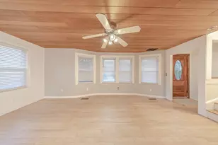 95 Cherry St, Middleborough, MA 02346 - Photo 19