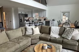 62 Old Hubbard Rd, Meredith, NH 03253 - Photo 11