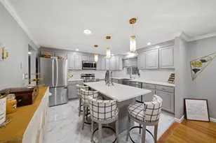 24 Juniper Dr, Saugus, MA 01906 - Photo 3