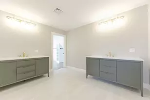 723 Wilbur Ave, Swansea, MA 02777 - Photo 15