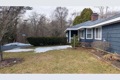 345 Gardner St, New Bedford, MA 02740 - Photo 5