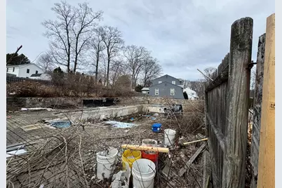 46 W Fountain St, Milford, MA 01757 - Photo 17