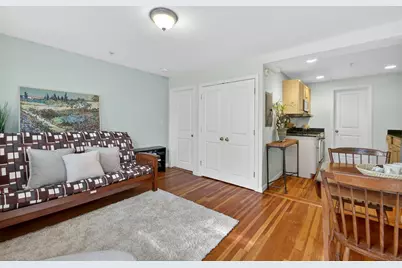241 Hurley St #1, Cambridge, MA 02141 - Photo 3